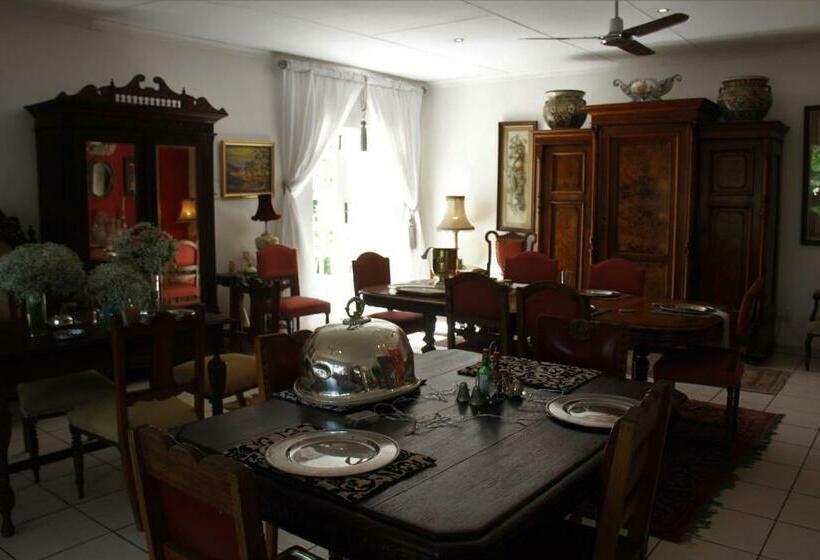 بنسيون Michaelangelo Guest House