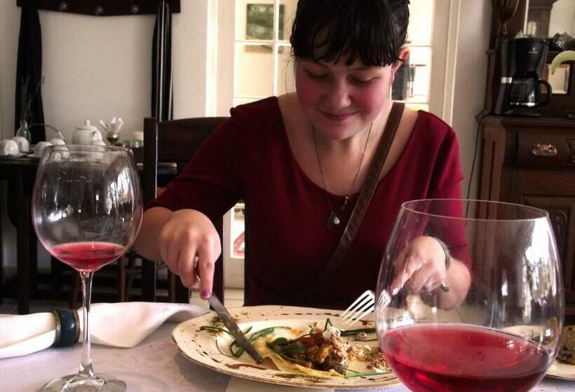 بنسيون Michaelangelo Guest House