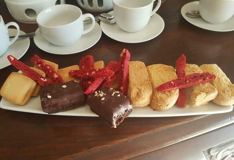 بنسيون Michaelangelo Guest House