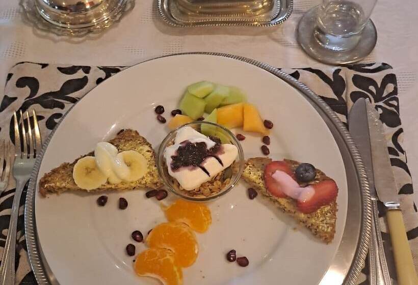 بنسيون Michaelangelo Guest House