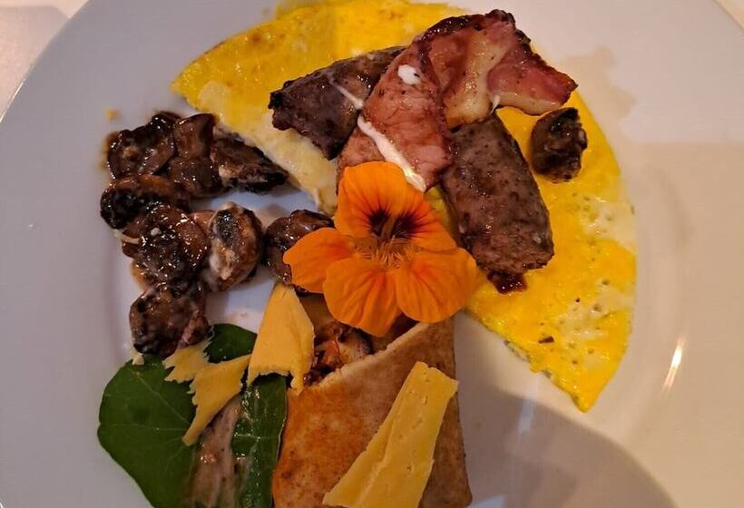 بنسيون Michaelangelo Guest House