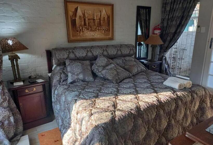 بنسيون Michaelangelo Guest House