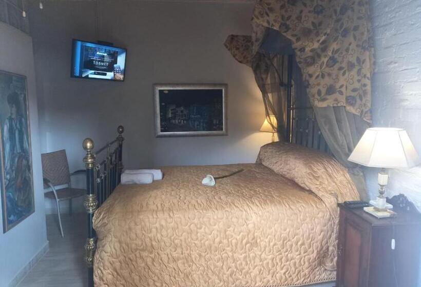 بنسيون Michaelangelo Guest House