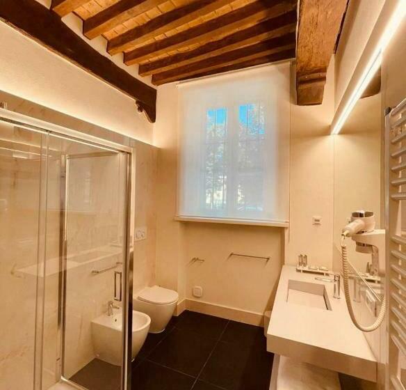 Pension (Hôtel basse catégorie) Palazzo Borgocolonne Apartments