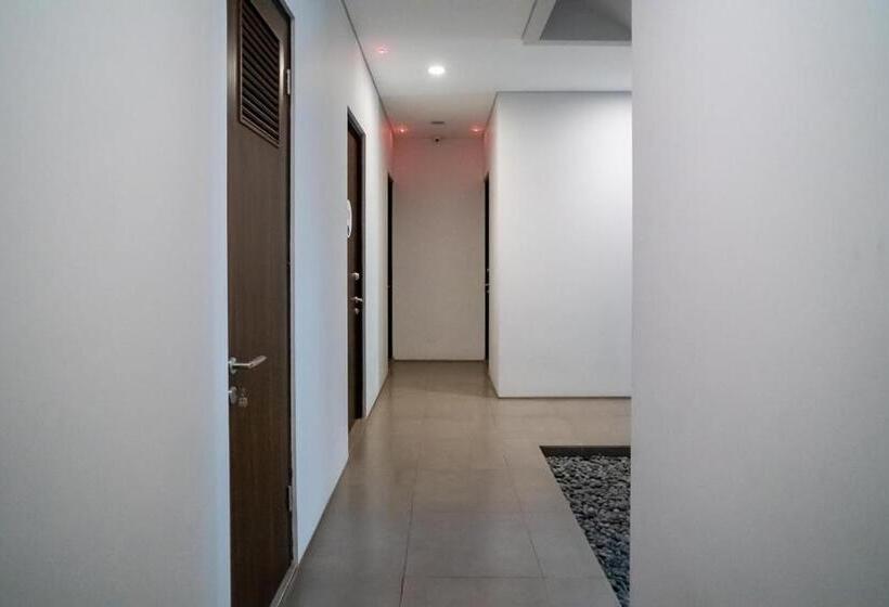 膳宿费 Three J Residence 2