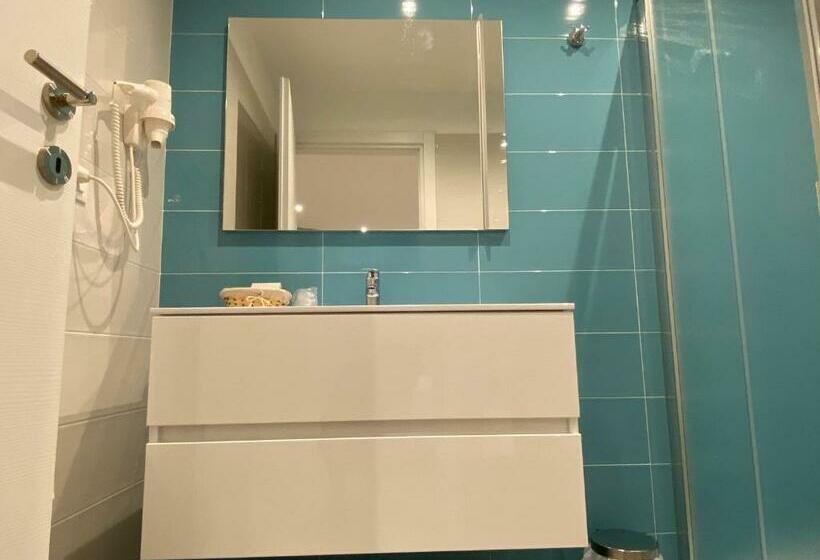 بنسيون Torre Del Mare Rooms