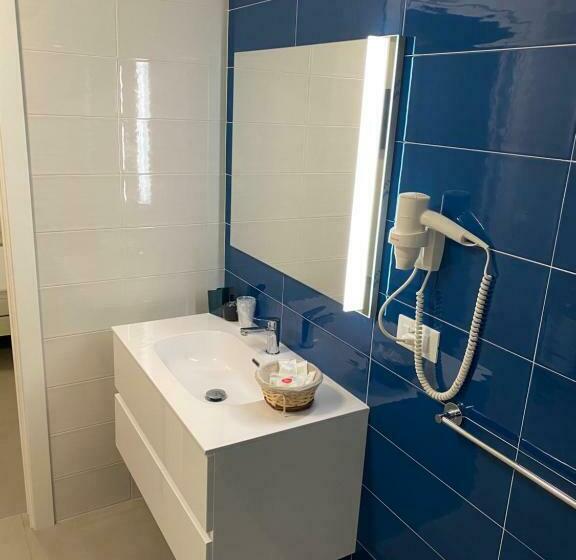 بنسيون Torre Del Mare Rooms