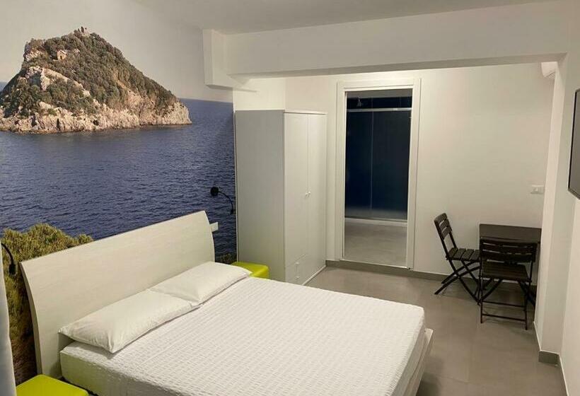 بنسيون Torre Del Mare Rooms