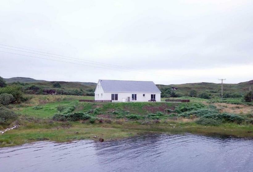 Пансион Treaslane Bridge House