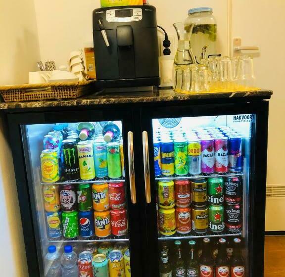 Room Mate Hostel Amsterdam Zaandam