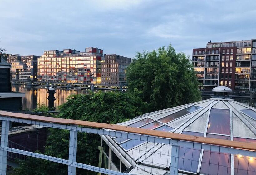 Room Mate Hostel Amsterdam Zaandam