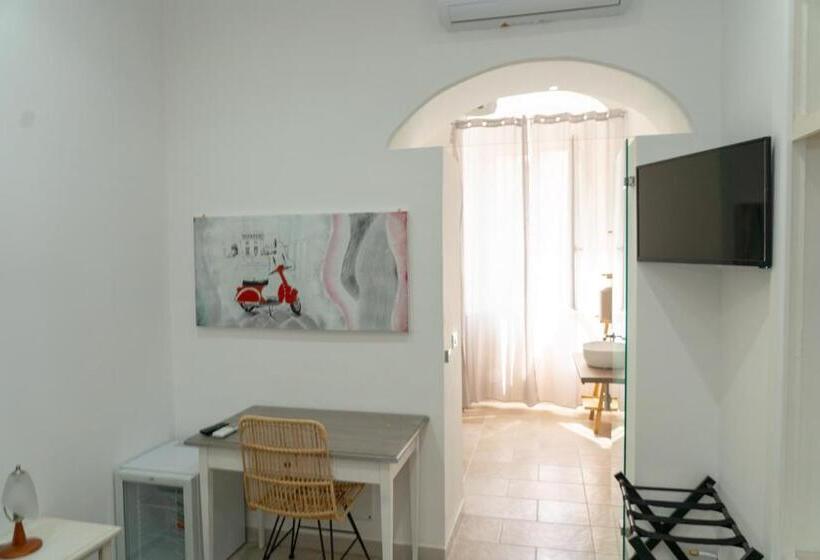 Sotto Il Castello B&b