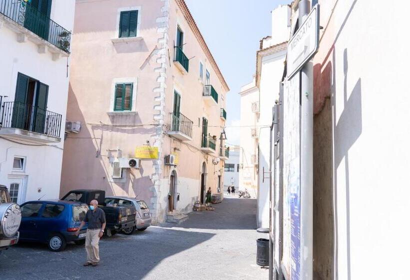 Sotto Il Castello B&b