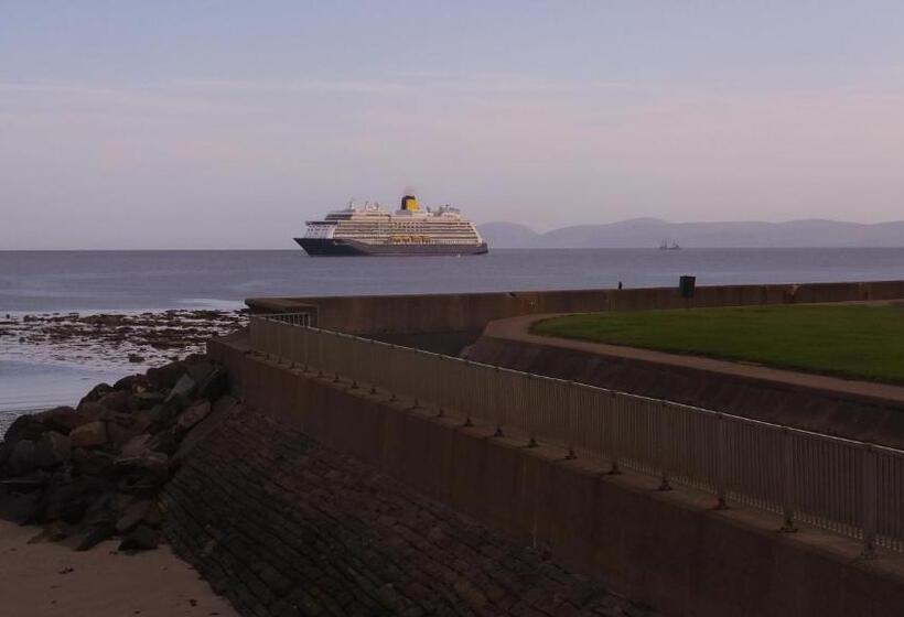 Westlea Bed And Breakfast