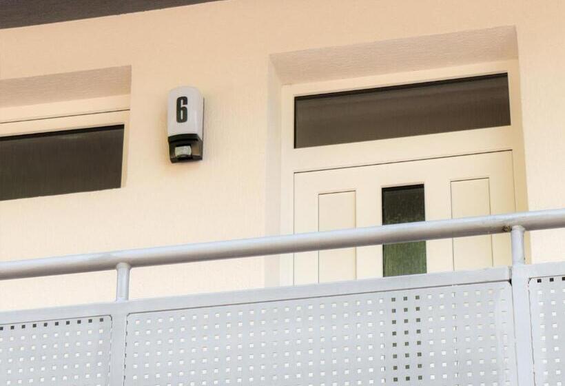 Apartmany Motocentrum