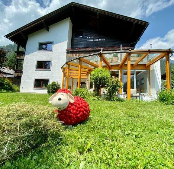 Apartments Hohenberger