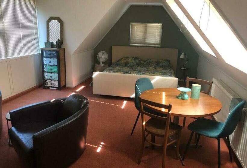 B&b Aan De Hoofdkade