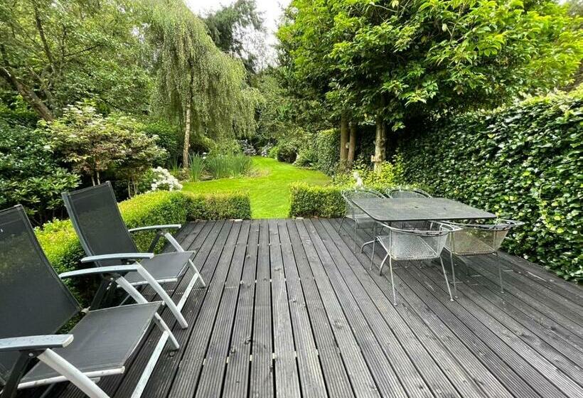 B&b Aan De Hoofdkade