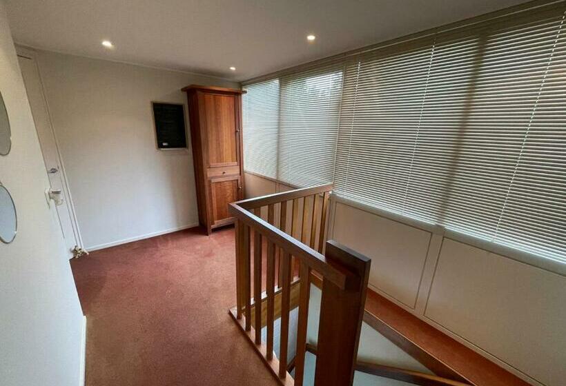 B&b Aan De Hoofdkade