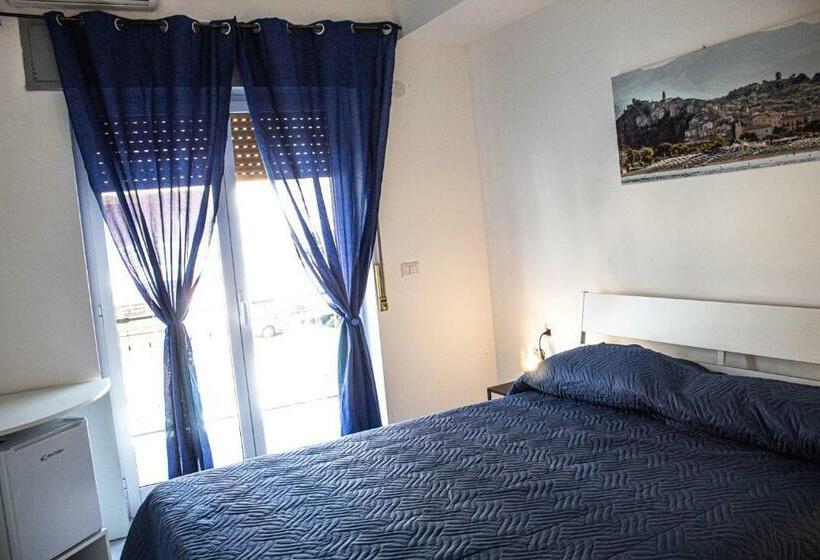 مبيت وإفطار Bed End Breakfast Mediterraneo