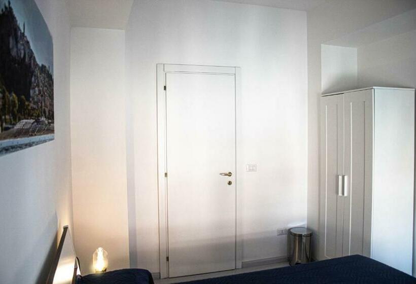 مبيت وإفطار Bed End Breakfast Mediterraneo