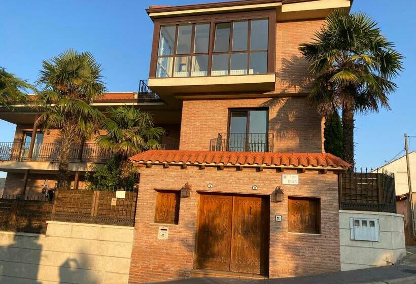 مبيت وإفطار Casa Rioja Relax