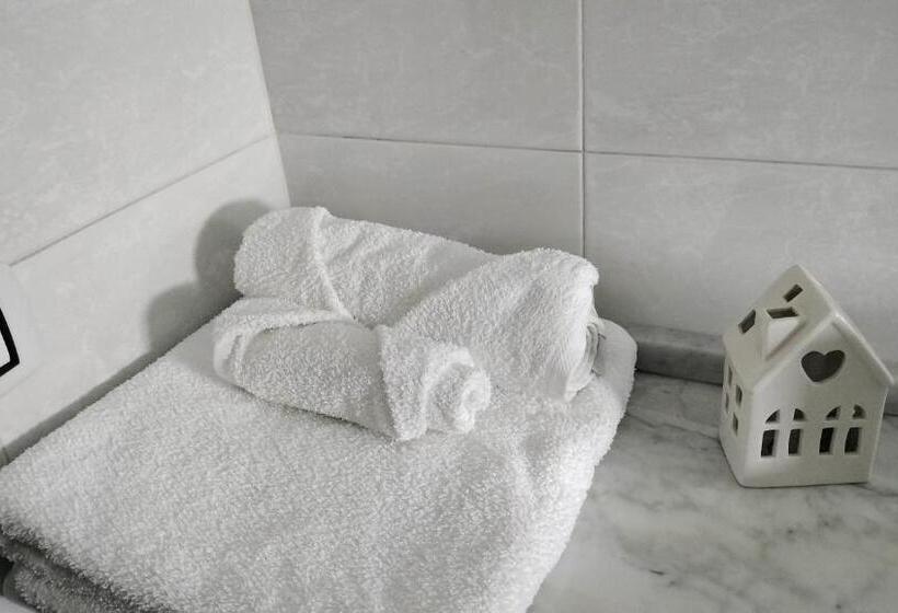 مبيت وإفطار Donna Felì