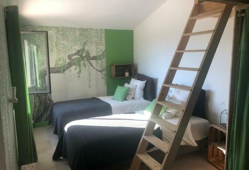 ベッドアンドブレックファースト La Tour Carrée