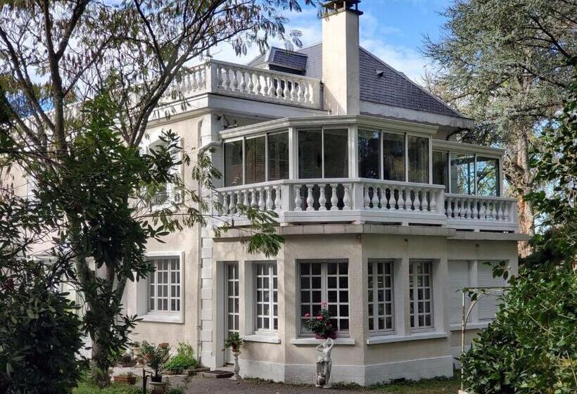 Bed and Breakfast Logis Vélès