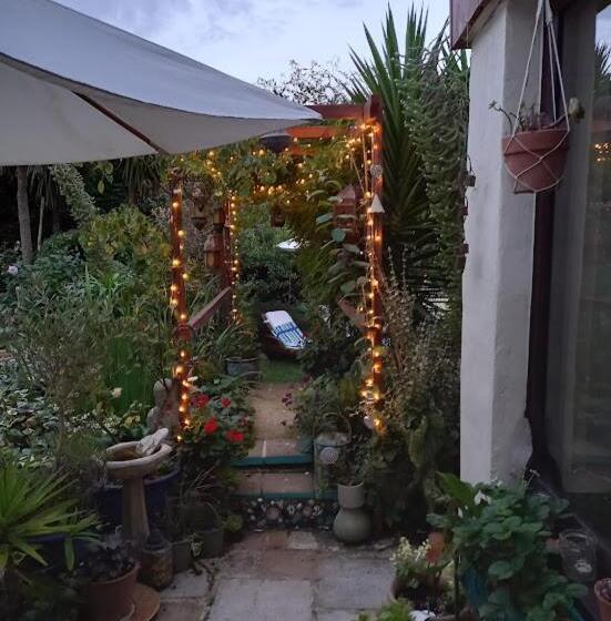 민박 Osborne Lodge