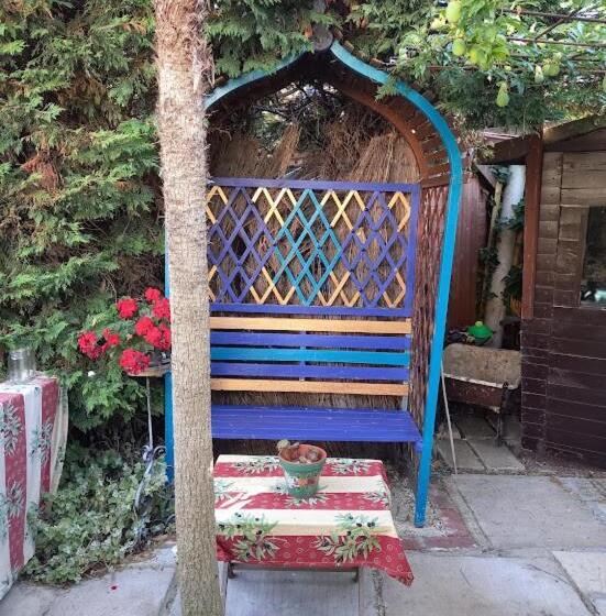 민박 Osborne Lodge