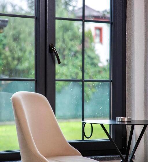 تختخواب و صبحانه Sapancaminihouse