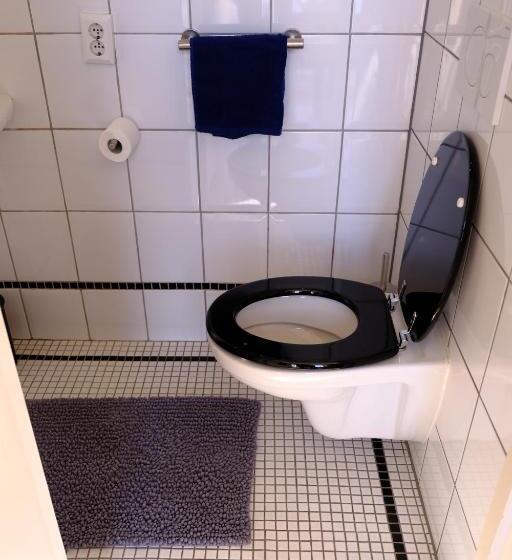 Eelhouse Private Studio