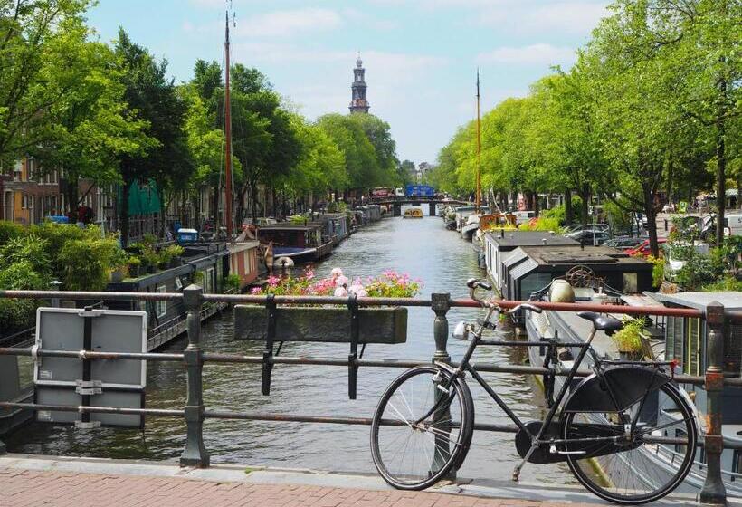 Eelhouse Private Studio