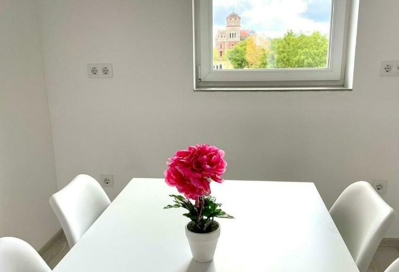 Elvetianul Tobias Apart