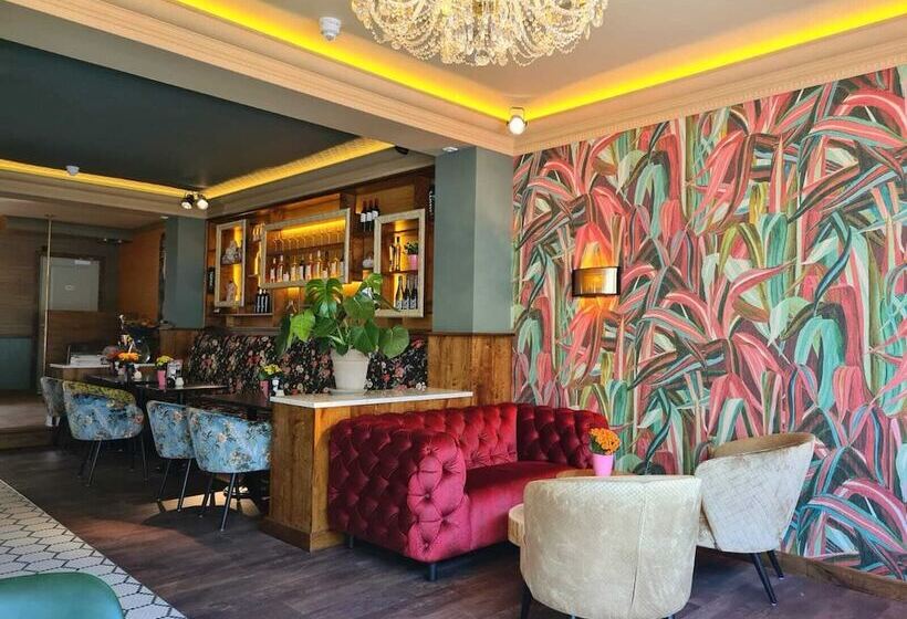 酒店 Anna Van Chiel