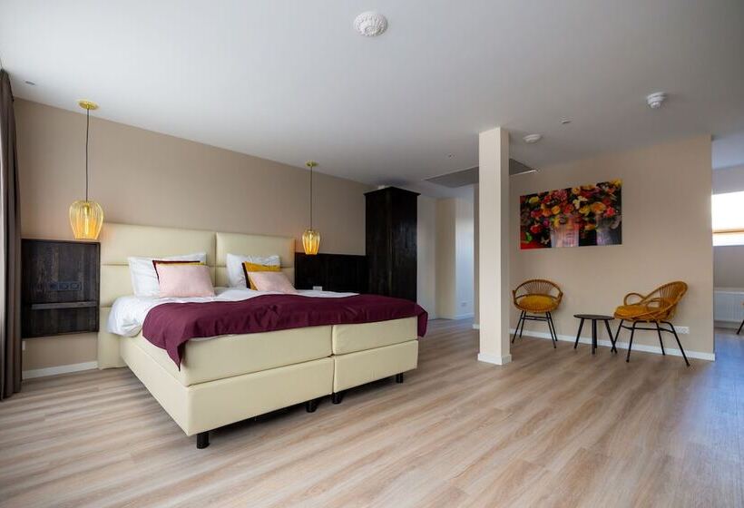 酒店 Anna Van Chiel