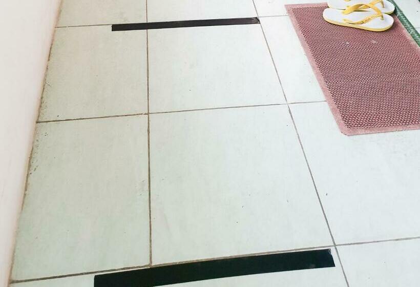 酒店 Kayra Homestay Syariah @ Frans Seda Kupang Redpartner