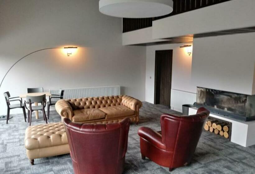 فندق North Chalets