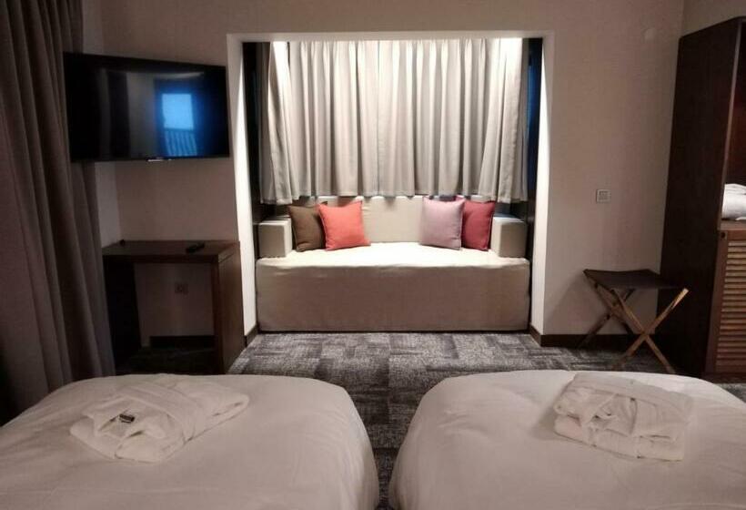 فندق North Chalets