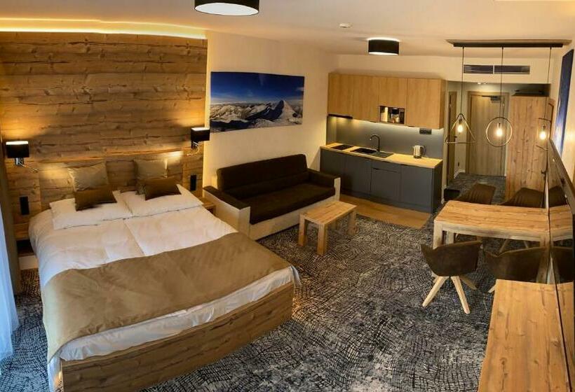 Luxusné túdia V I Akvamarín Beenová