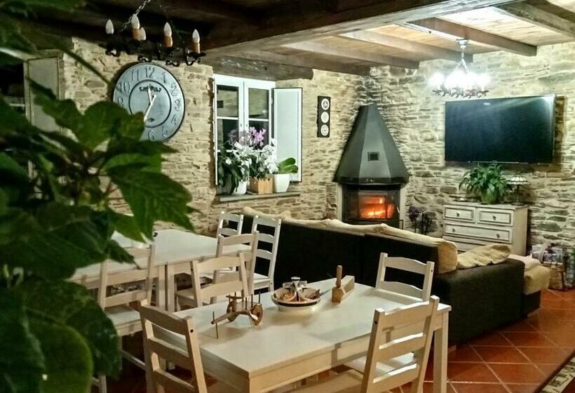 펜션 A Casa Das Augas