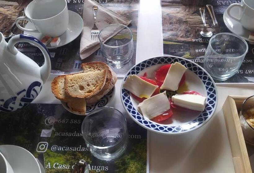 펜션 A Casa Das Augas