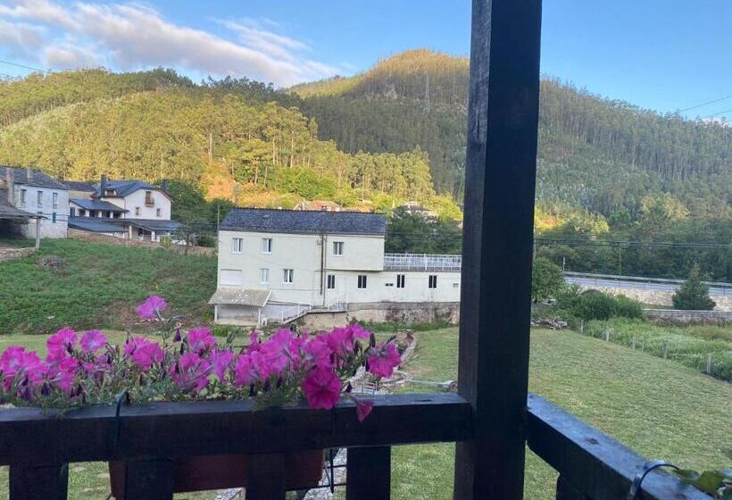 펜션 A Casa Das Augas