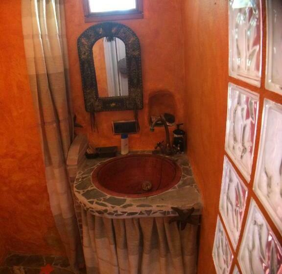 פנסיון Alkamar, Un Rincón De Tranquilidad