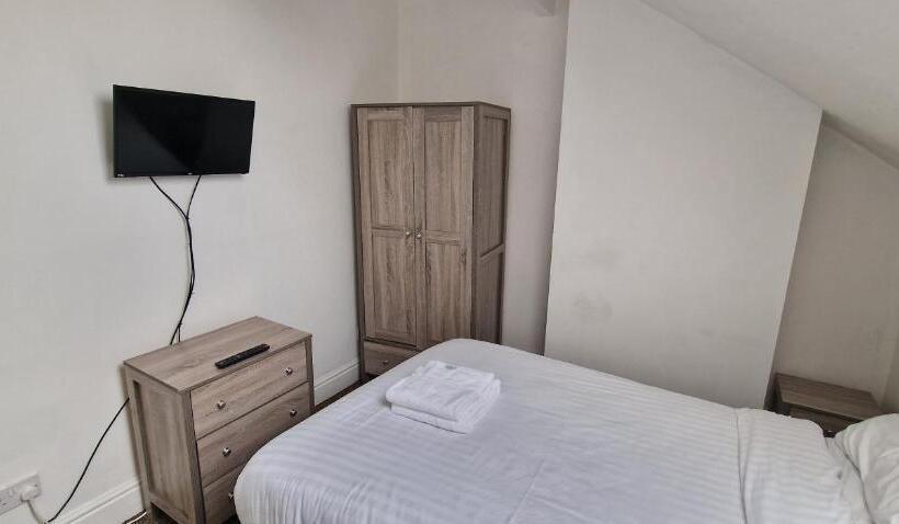 پانسیون Apartment In Central Doncaster