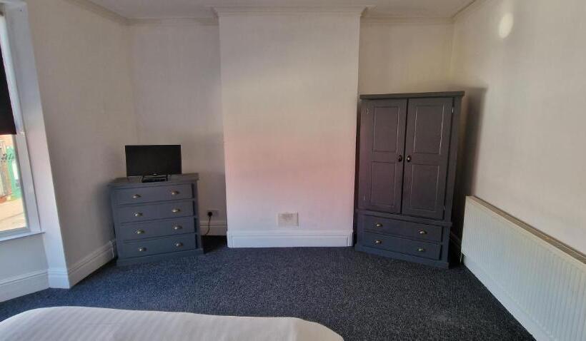 پانسیون Apartment In Central Doncaster