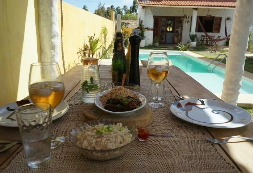 بنسيون Suítes   Casa Kuara