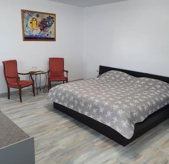 ペンション Casa Musceleana