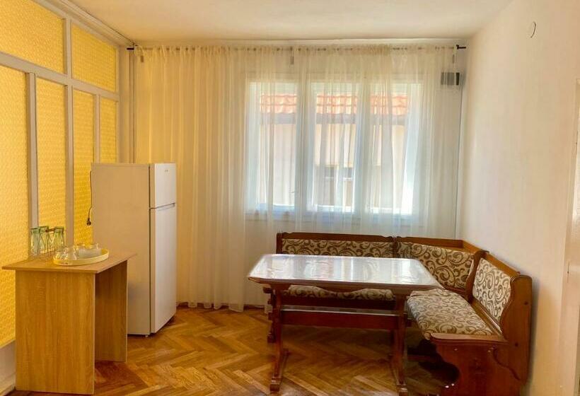 بنسيون Casa Roxamy